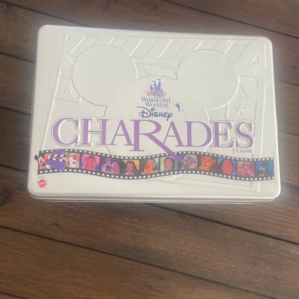 The Wonderful World Of Disney Charades Family Game Collectors Tin 1999 COMPLETE